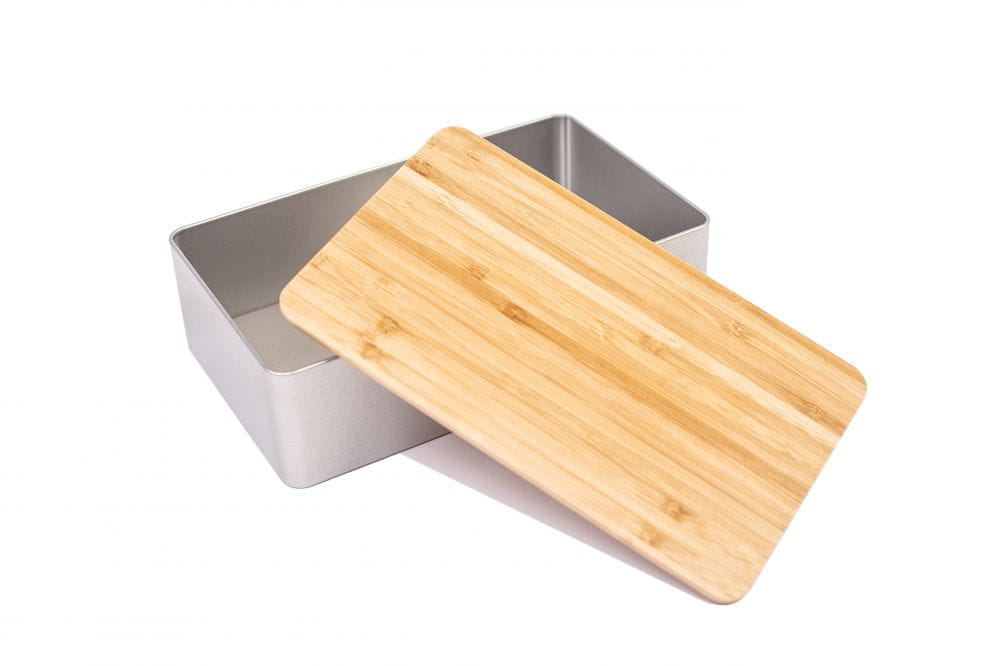 biscuits box with bamboo lid